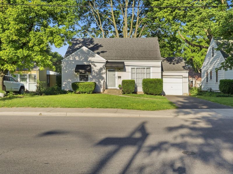 1772 Kenny Road, Columbus, OH 43212 Photo 2