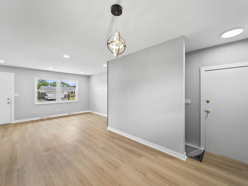 6365 Faircrest Road, Columbus, OH 43229 Photo 19