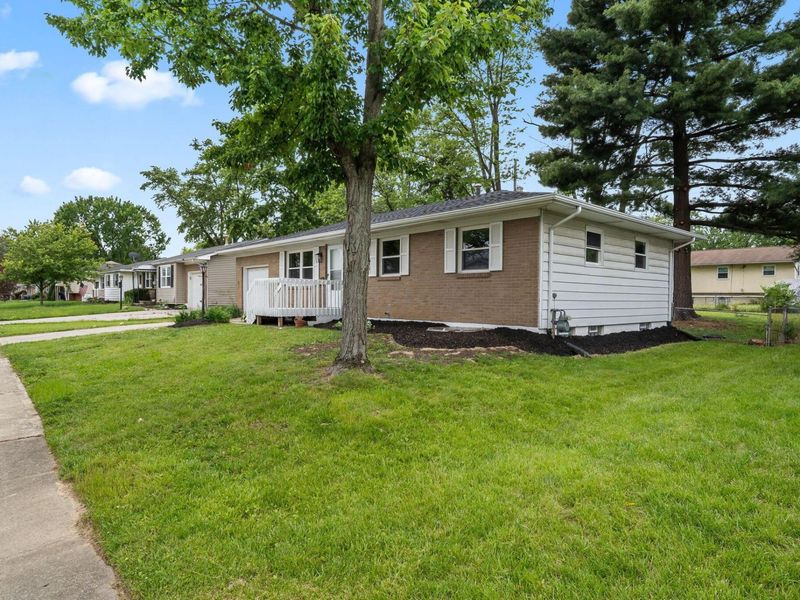 6365 Faircrest Road, Columbus, OH 43229 Photo 9