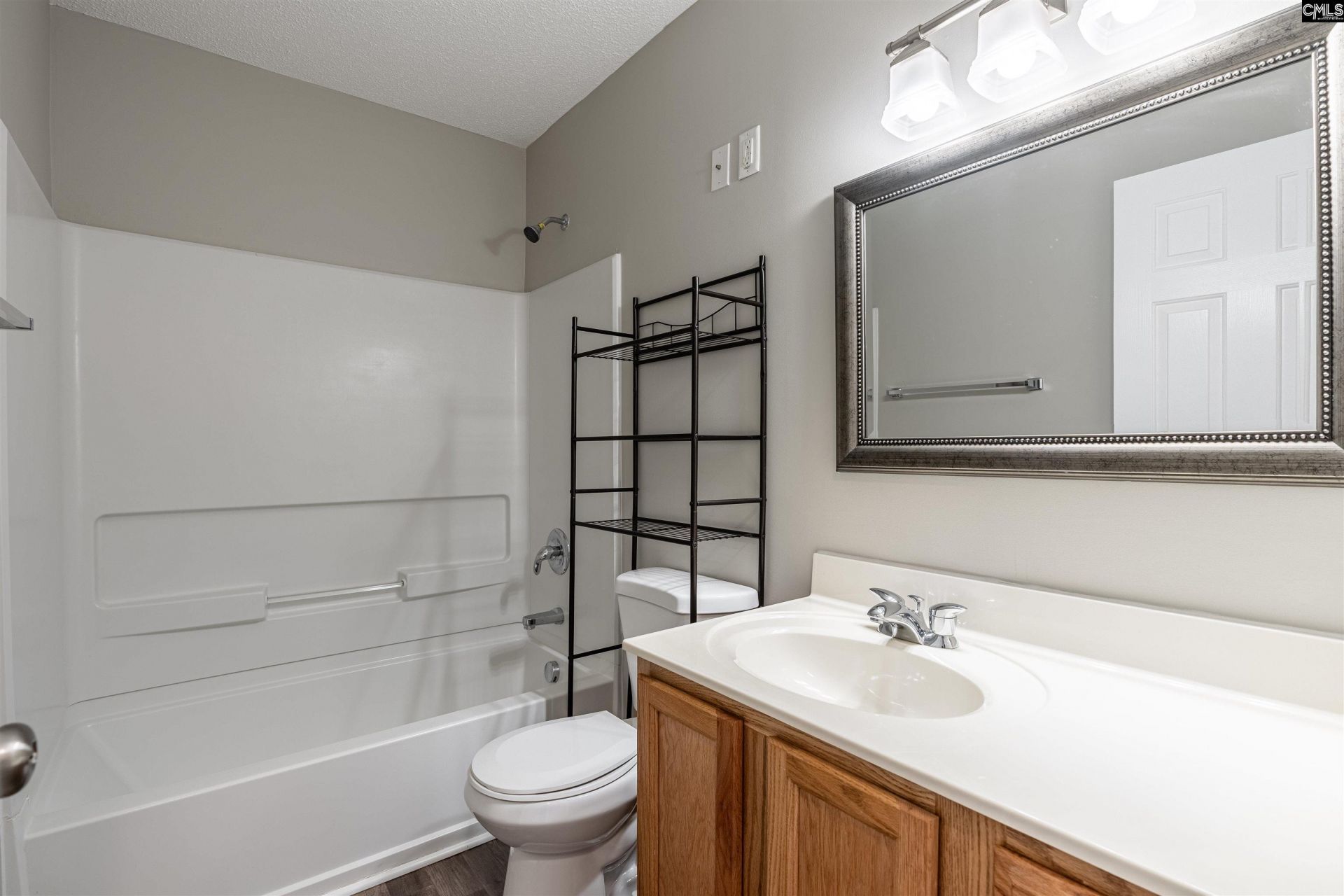 29 Wild Iris Court  Photo 16
