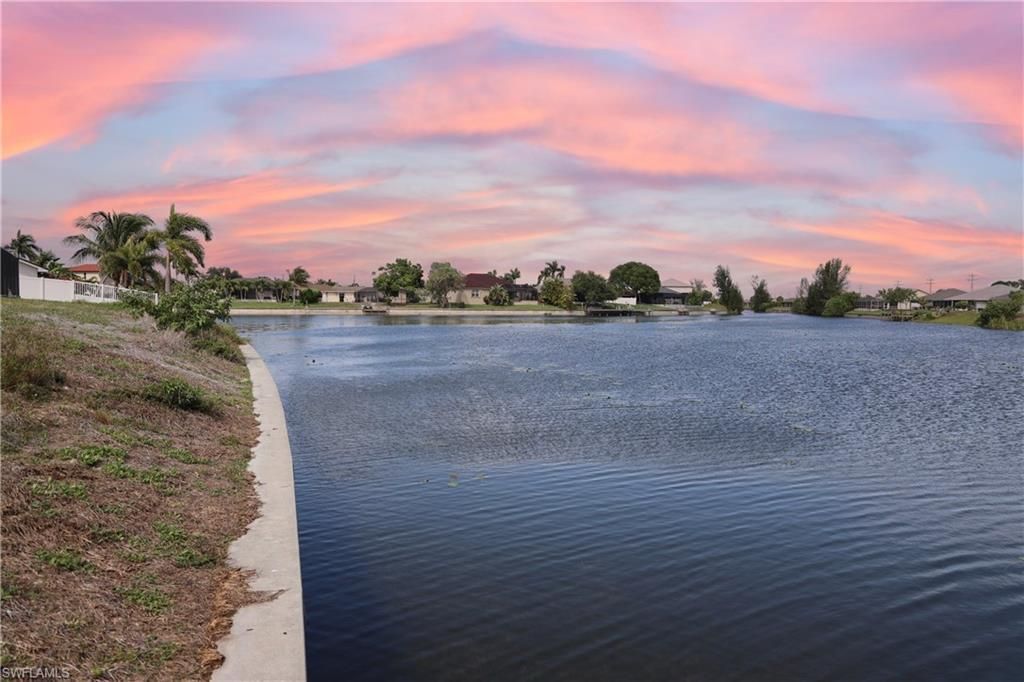 1118 SW 31st Ter , Cape Coral, FL 33914 Photo