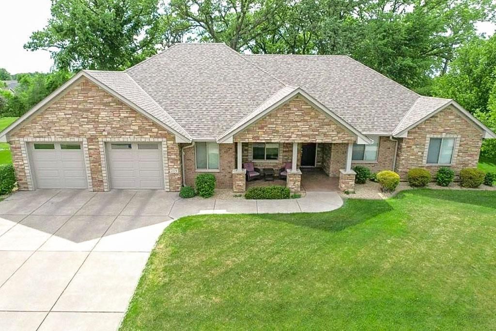 209 12th Avenue S, Sartell, MN 56377