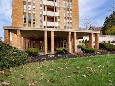 2230 S Patterson Boulevard, Unit 23, Kettering, OH 45409