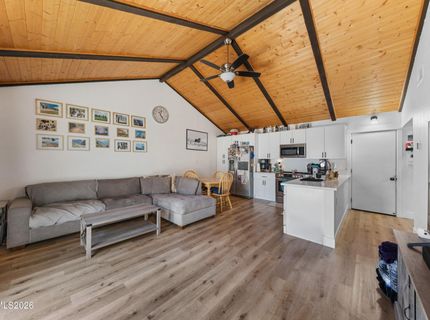 21 Castle Way, Carson City, NV 89706 Photo