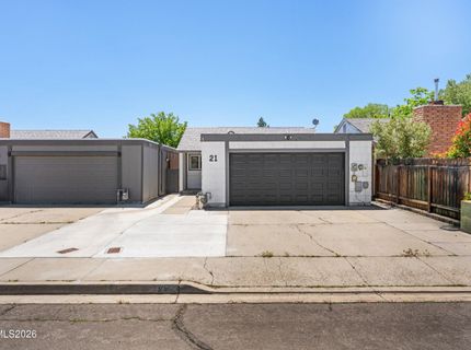 21 Castle Way, Carson City, NV 89706 Photo