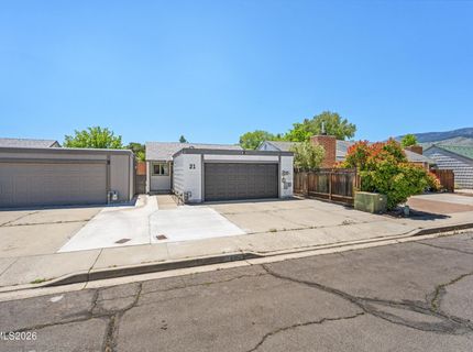 21 Castle Way, Carson City, NV 89706 Photo