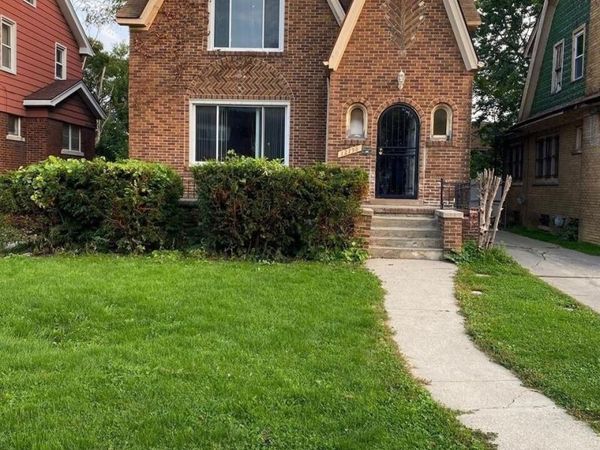 12798 Wilshire Drive, Detroit, MI 48213