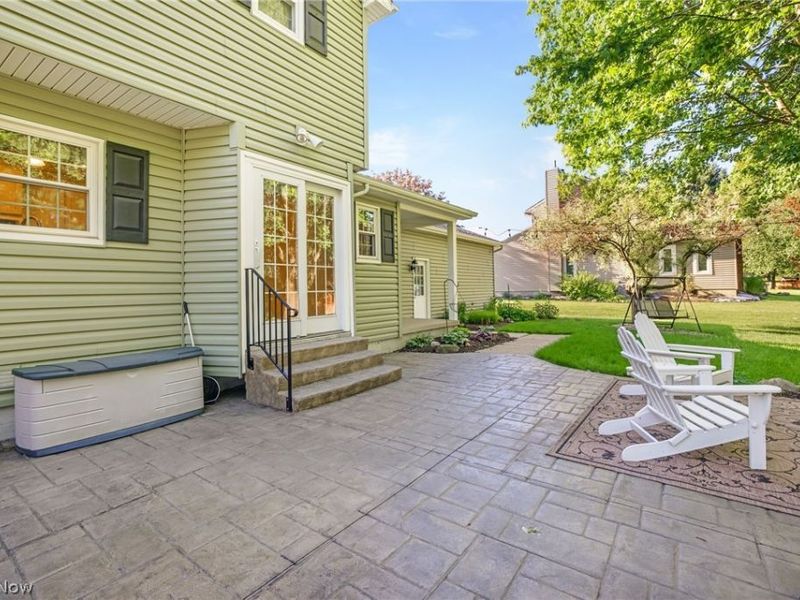 1112 Ledgebrook Drive, Tallmadge, OH 44278 Photo 4