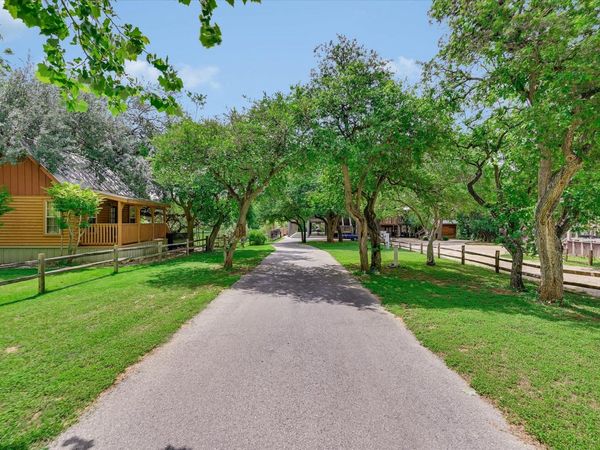 1220 Sleepy Hollow Ln LN , New Braunfels, TX 78130