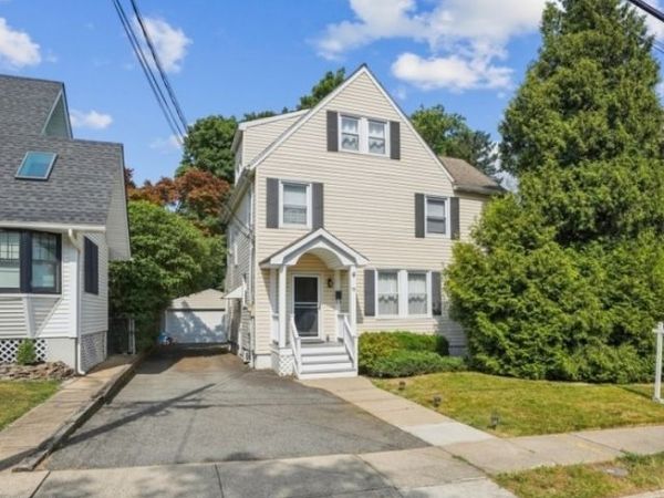 18 Duncan St, Millburn, NJ 07041