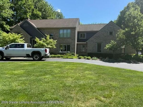 8573 Elkrun Drive, Clarkston, MI 48348