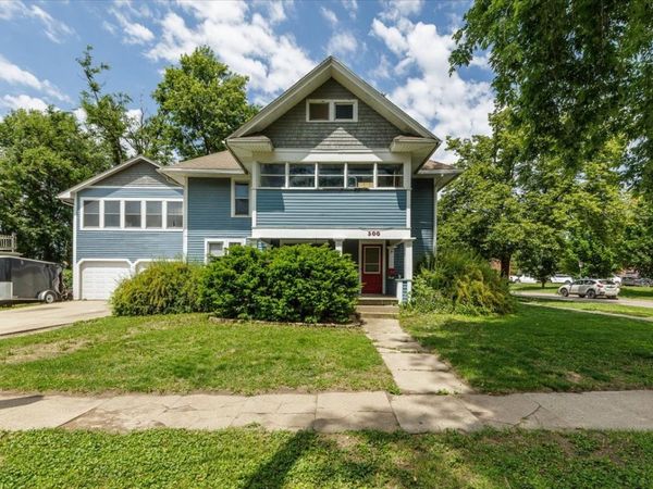 300 W Boston Avenue , Indianola, IA 50125