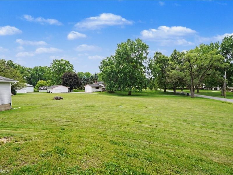 2622 Tallmadge Rd , Ravenna, OH 44266 Photo 4