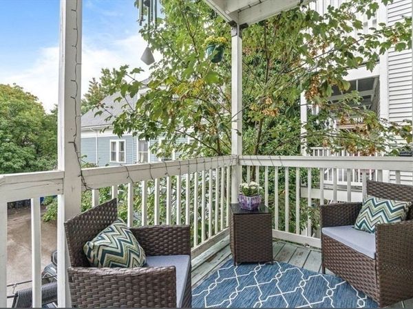 7 Washburn Terrace, Unit 1, Brookline, MA 02446