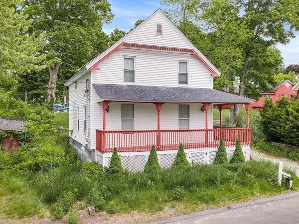12 Green St, Brookfield, MA 01506