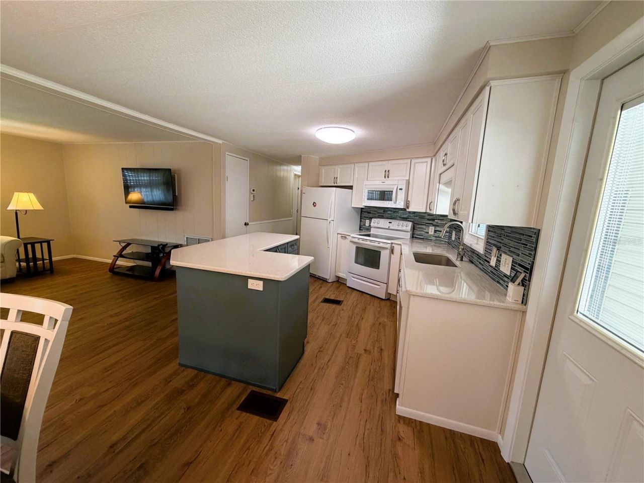 101 Marigold Street , Leesburg, FL 34748 Photo