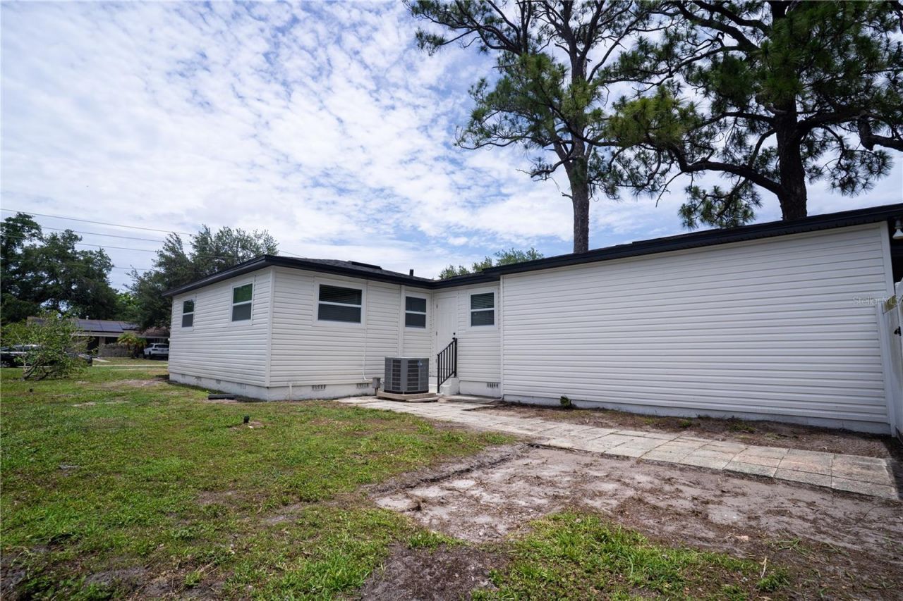 326 41st Avenue N, Saint Petersburg, FL 33703 Photo