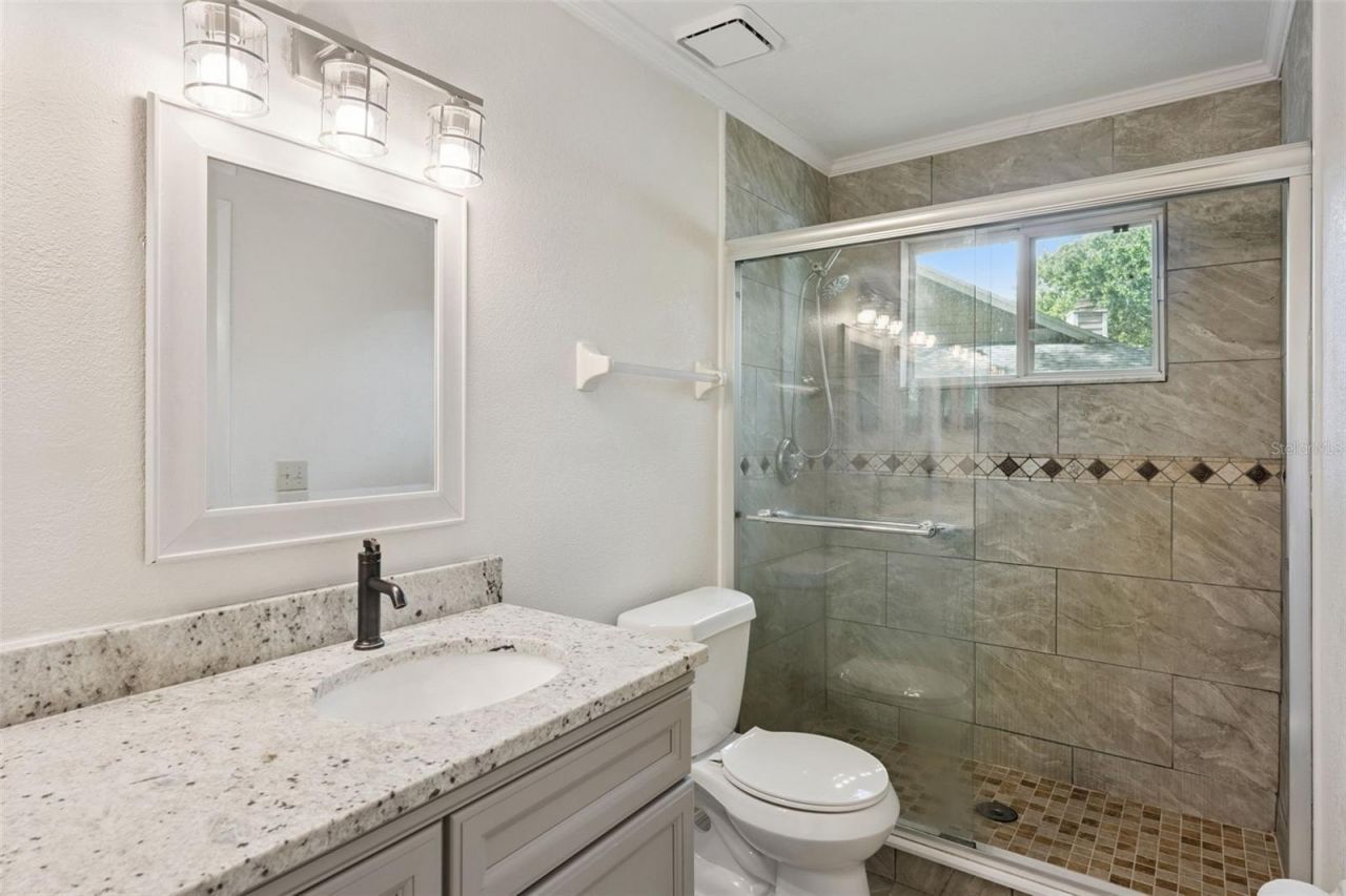 683 Post Oak Circle, Unit 105, Altamonte Springs, FL 32701 Photo
