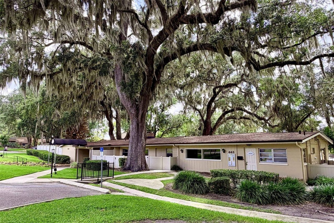 683 Post Oak Circle, Unit 105, Altamonte Springs, FL 32701 Photo