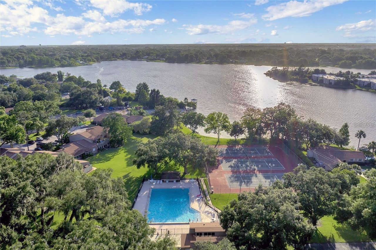 683 Post Oak Circle, Unit 105, Altamonte Springs, FL 32701 Photo