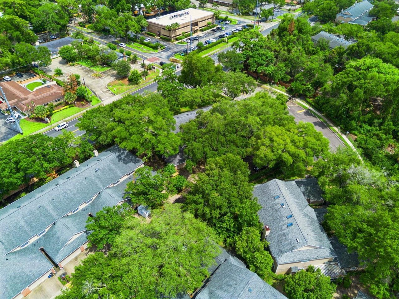683 Post Oak Circle, Unit 105, Altamonte Springs, FL 32701 Photo