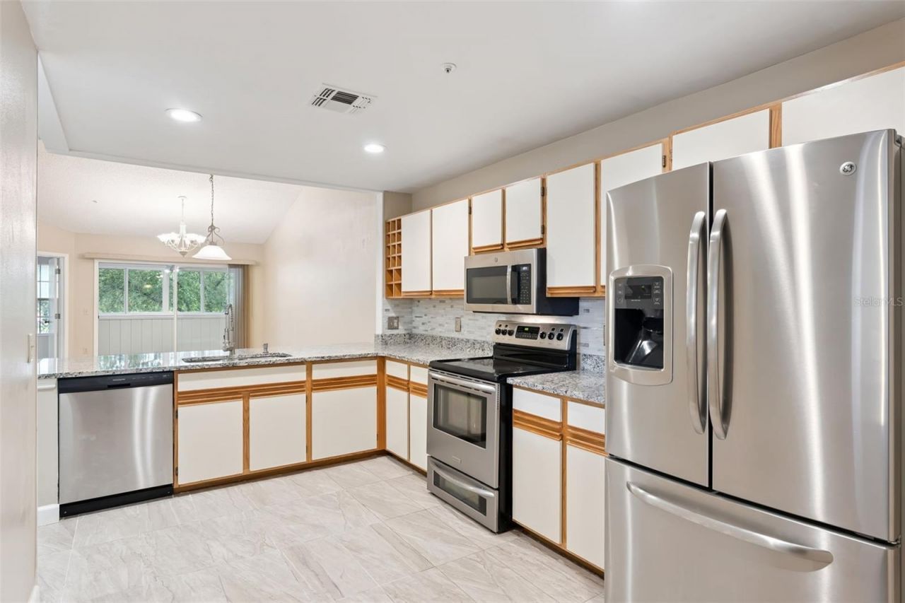 683 Post Oak Circle, Unit 105, Altamonte Springs, FL 32701 Photo