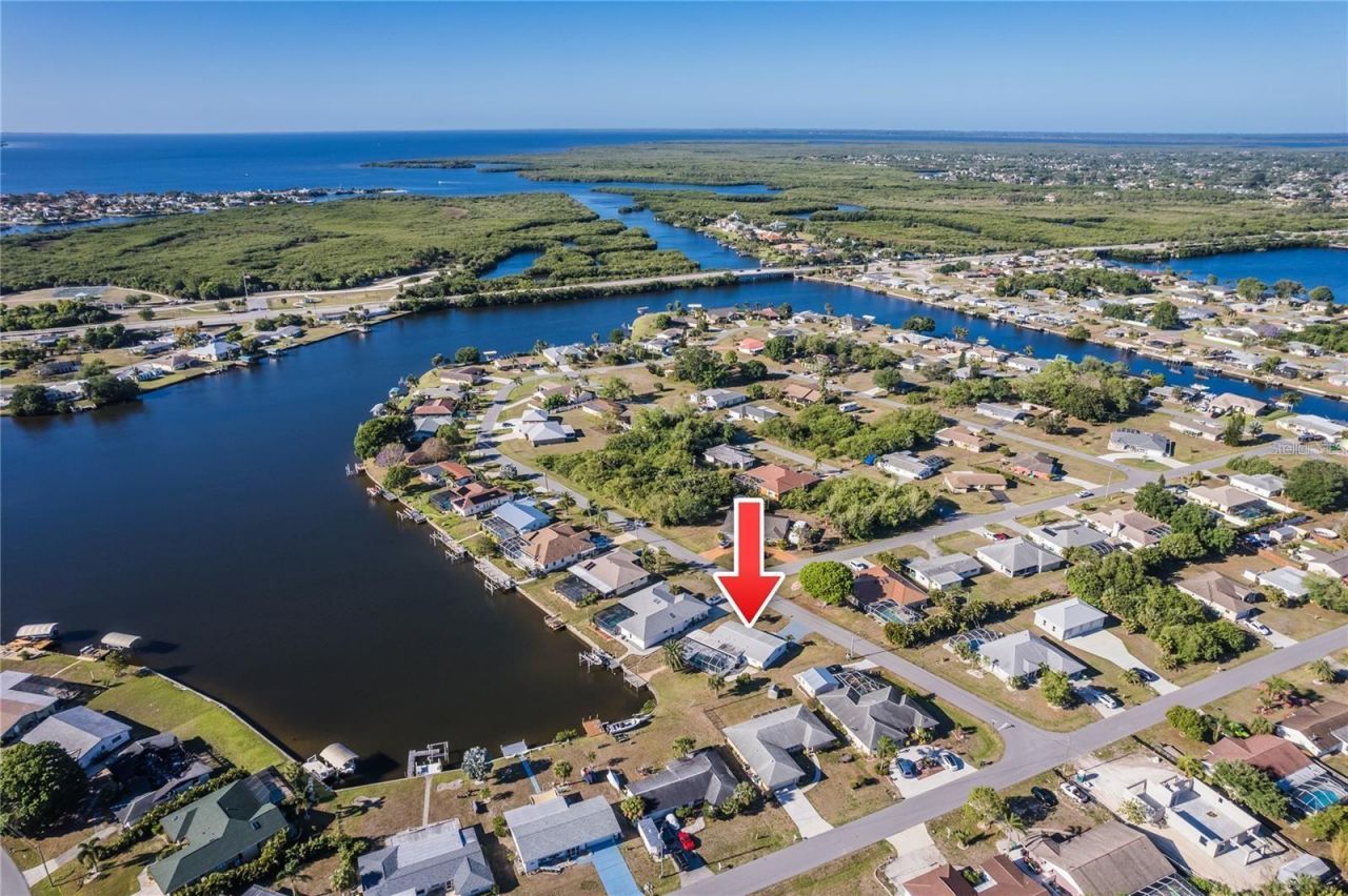 201 E Tarpon Blvd Nw, Port Charlotte, FL 33952 Photo