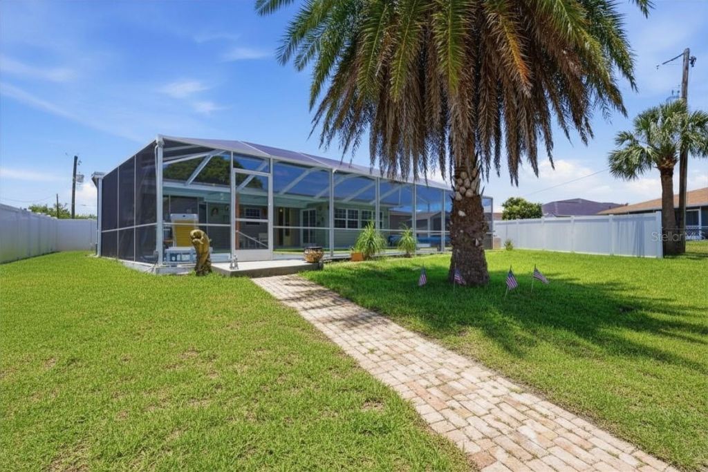 201 E Tarpon Blvd Nw, Port Charlotte, FL 33952 Photo