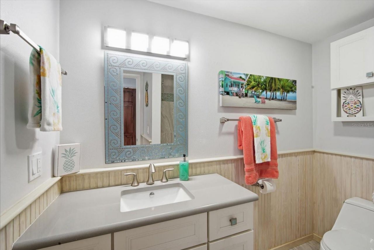 2811 Avenue C, Holmes Beach, FL 34217 Photo