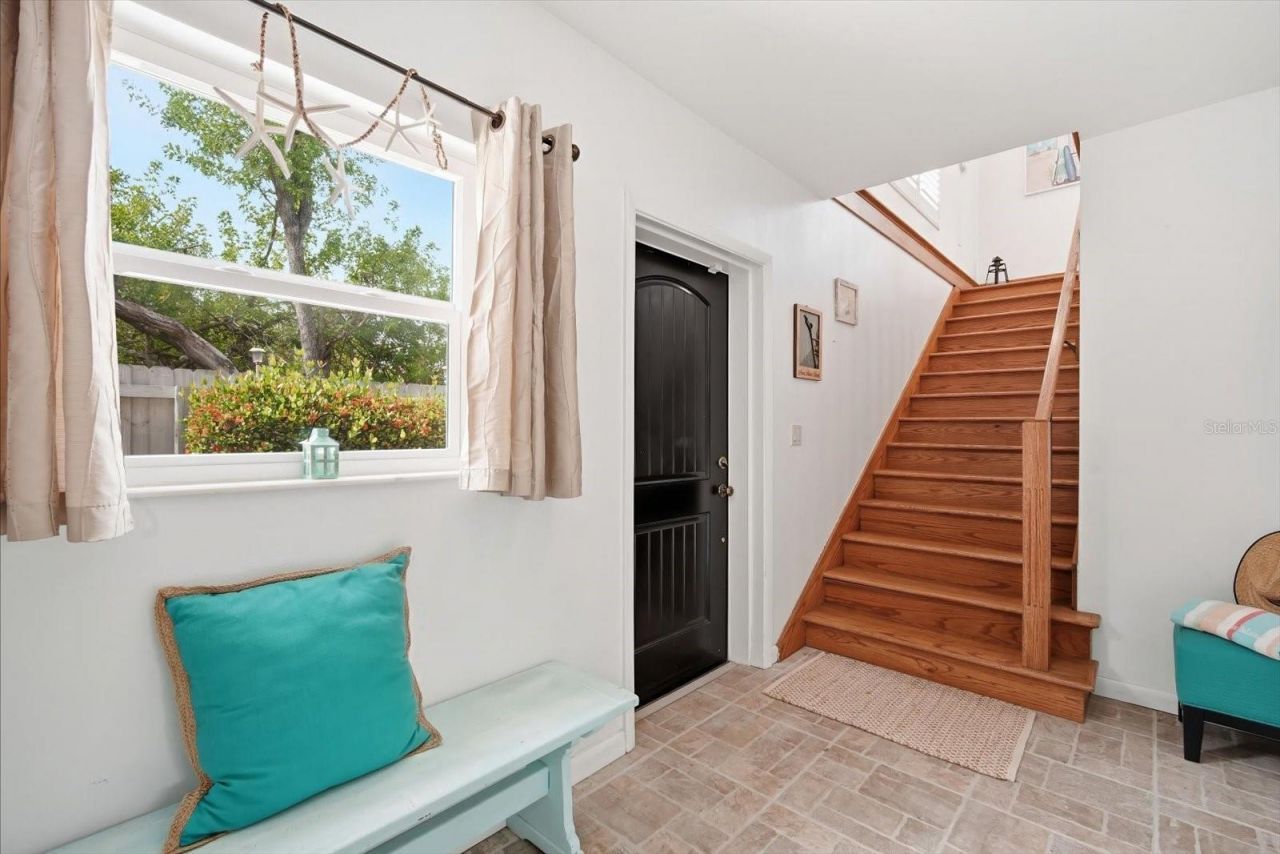2811 Avenue C, Holmes Beach, FL 34217 Photo