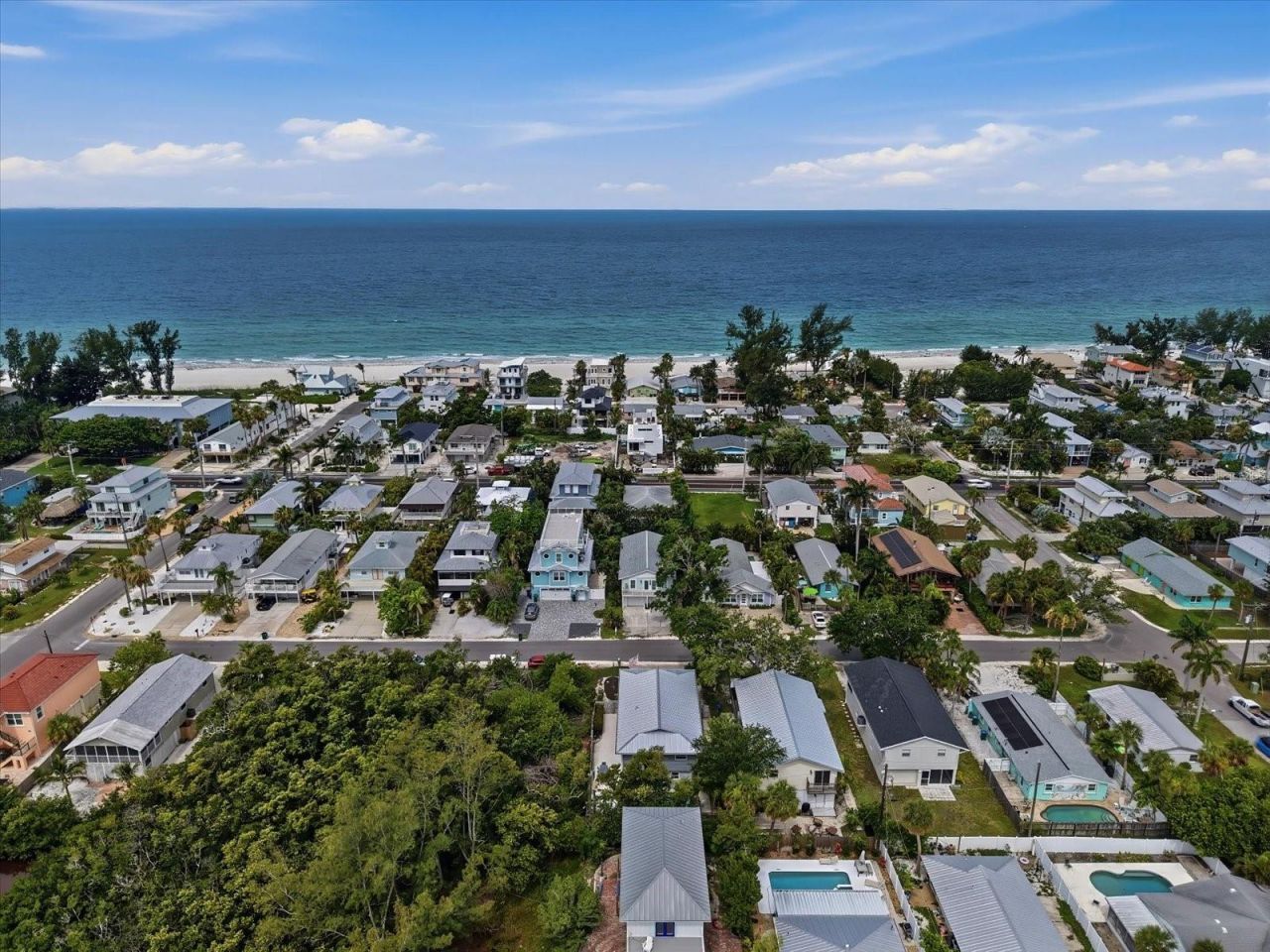 2811 Avenue C, Holmes Beach, FL 34217 Photo