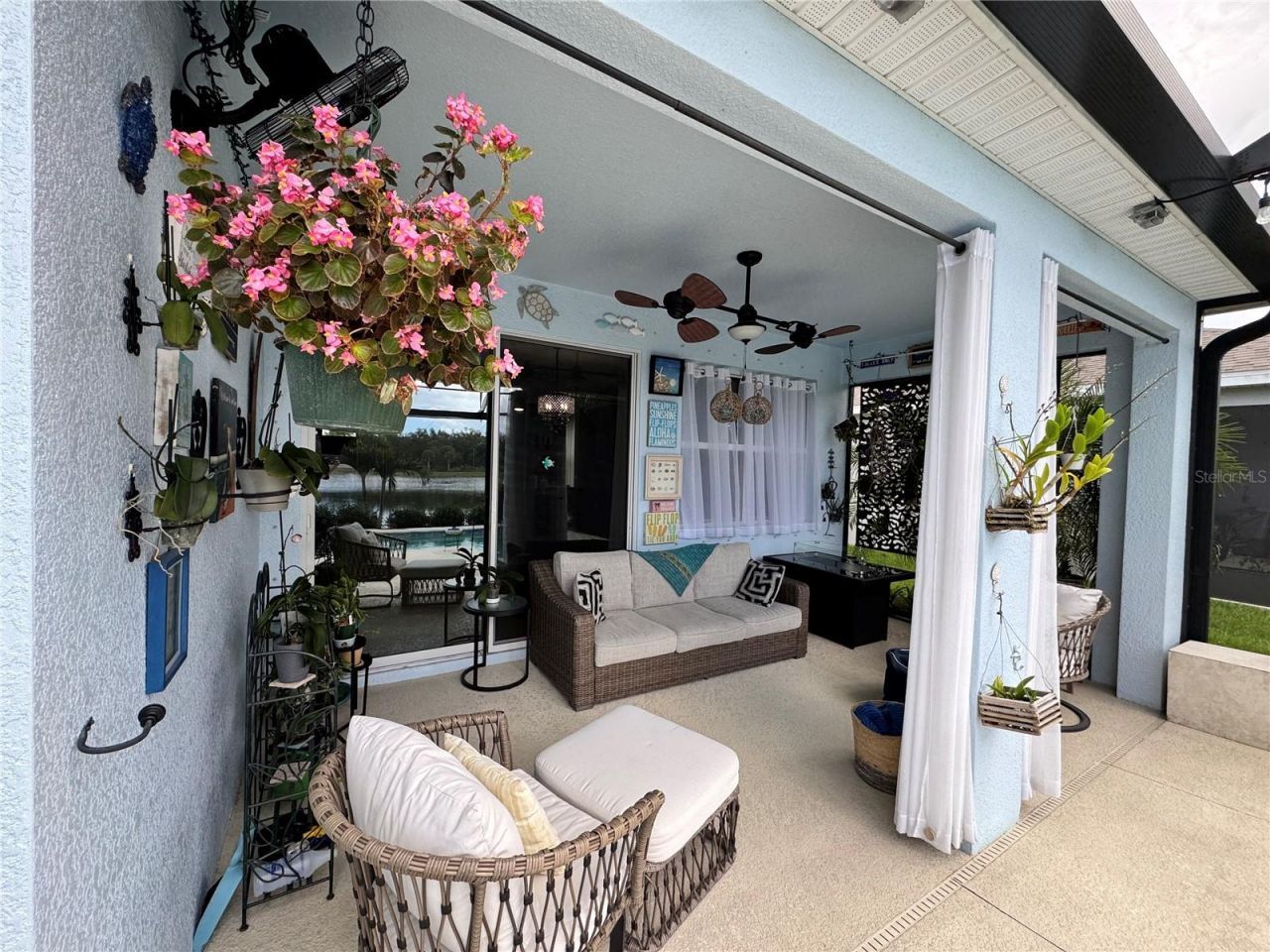3921 Mossy Limb Court, Palmetto, FL 34221 Photo