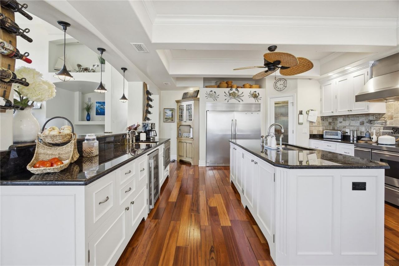 11905 W Riverhaven Drive, Homosassa, FL 34448 Photo