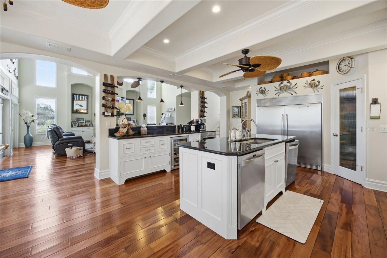 11905 W Riverhaven Drive, Homosassa, FL 34448 Photo