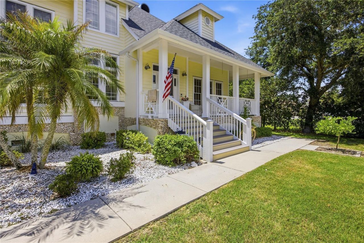 11905 W Riverhaven Drive, Homosassa, FL 34448 Photo