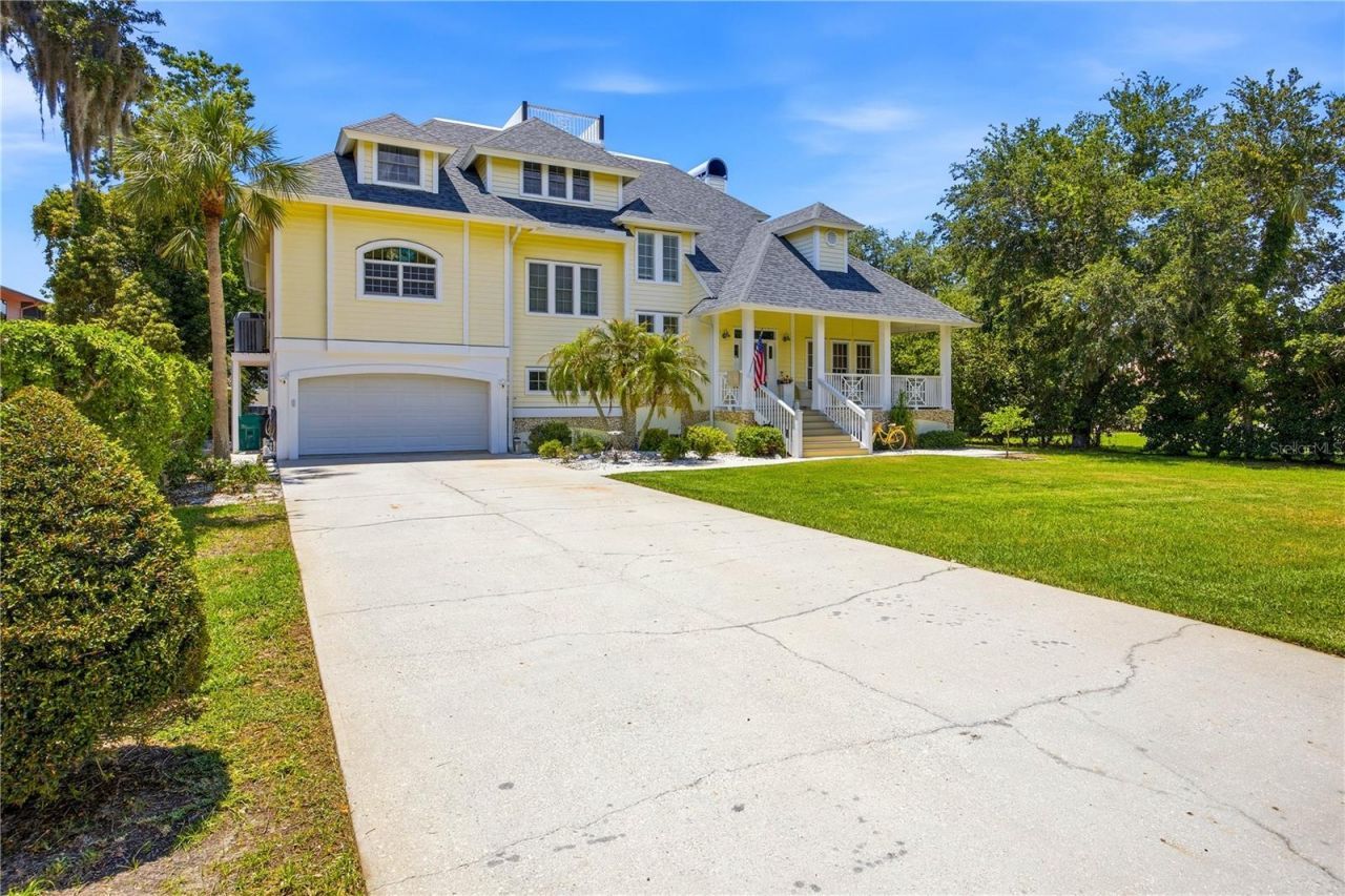 11905 W Riverhaven Drive, Homosassa, FL 34448 Photo