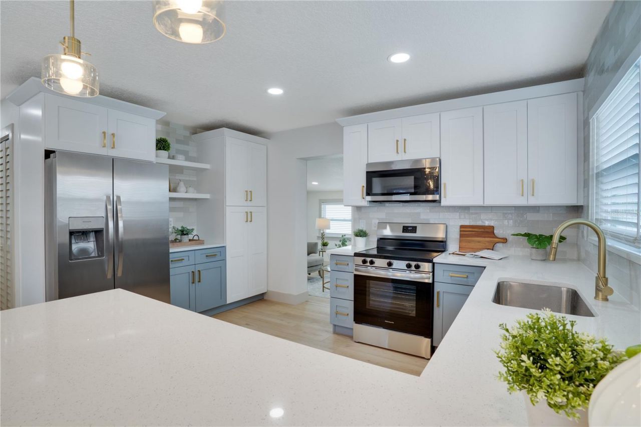 6346 35th Avenue N, Saint Petersburg, FL 33710 Photo