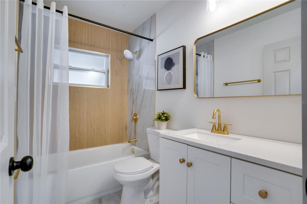 6346 35th Avenue N, Saint Petersburg, FL 33710 Photo