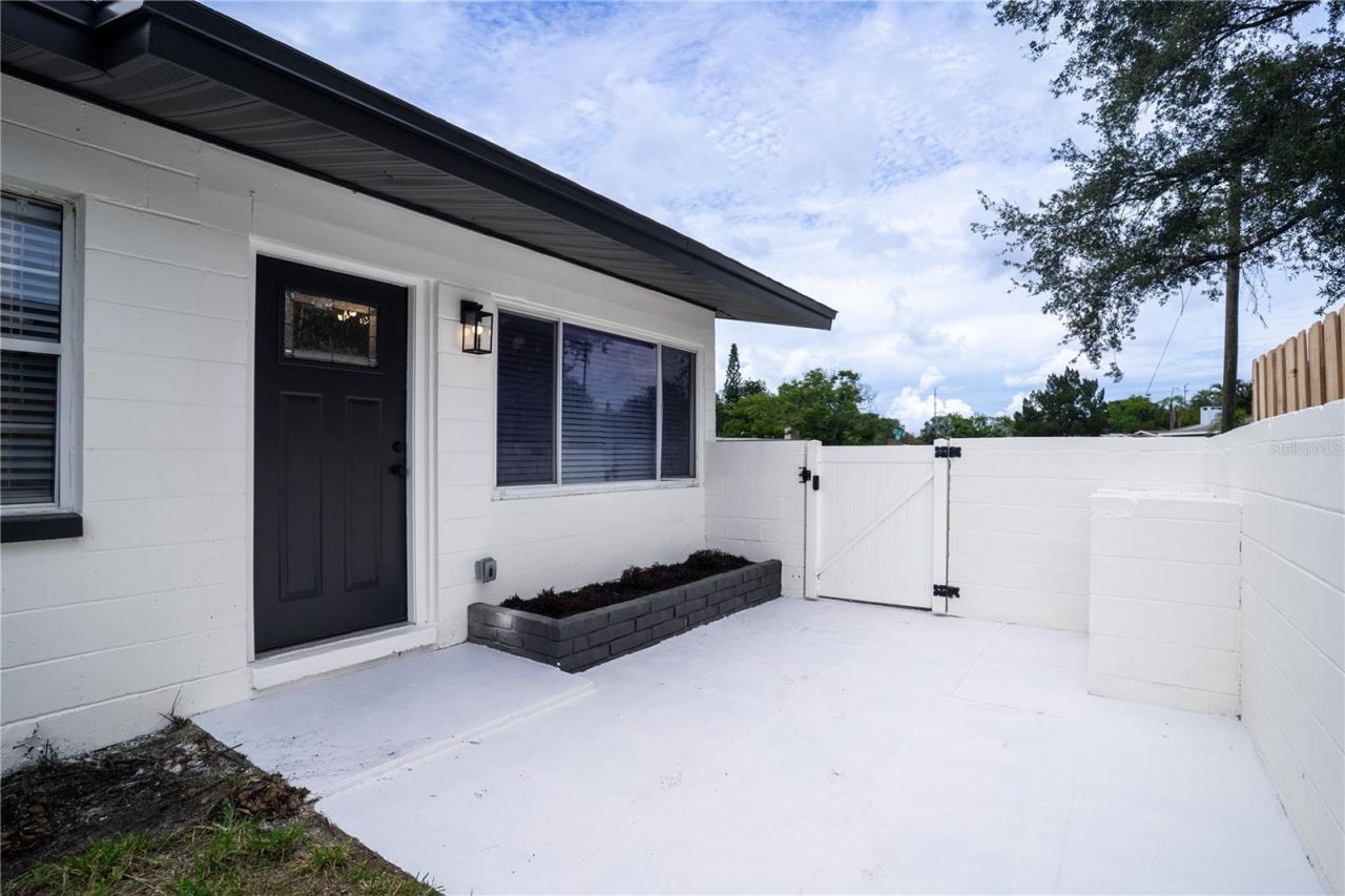 6346 35th Avenue N, Saint Petersburg, FL 33710 Photo