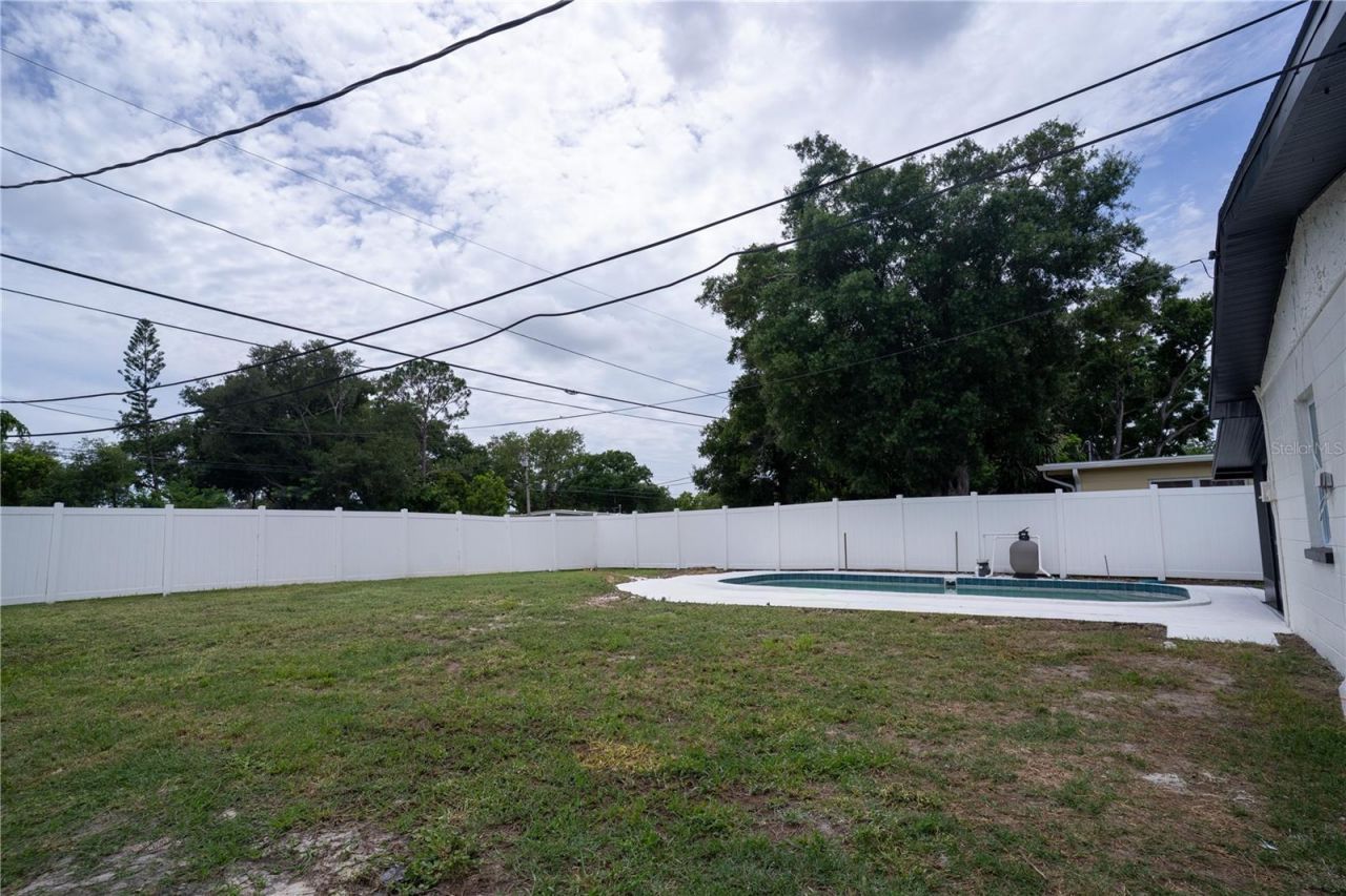 6346 35th Avenue N, Saint Petersburg, FL 33710 Photo