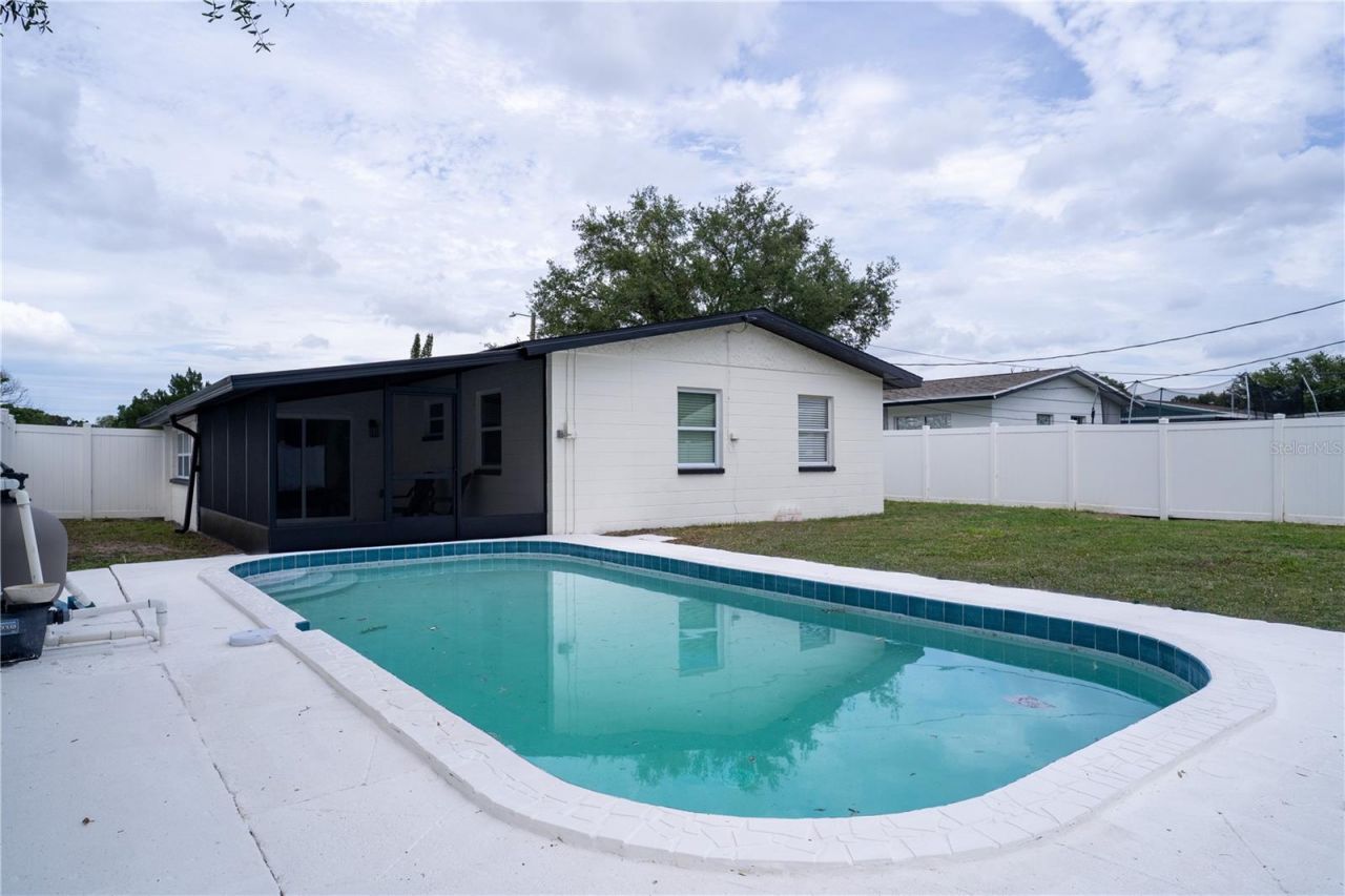 6346 35th Avenue N, Saint Petersburg, FL 33710 Photo