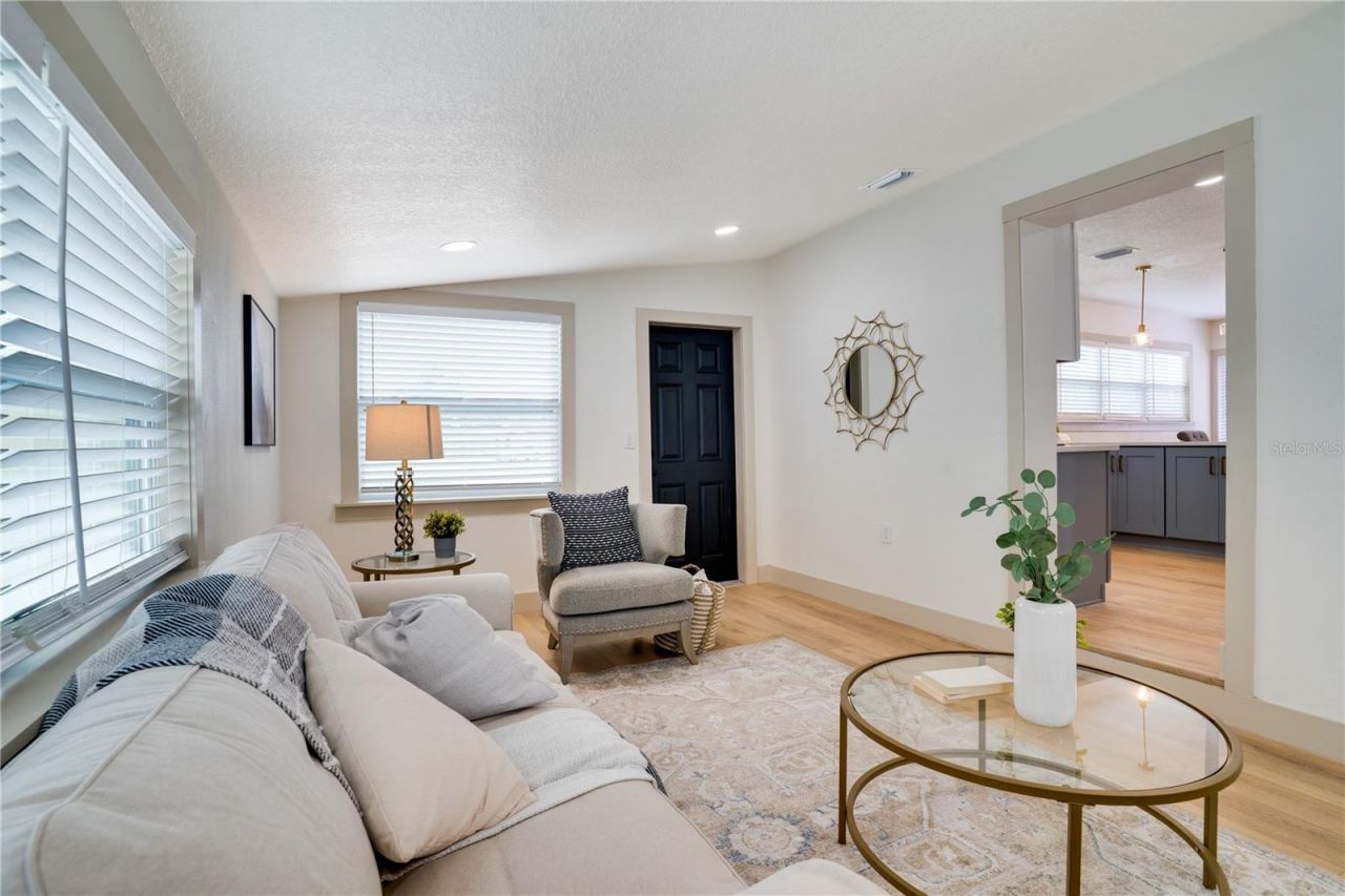 6346 35th Avenue N, Saint Petersburg, FL 33710 Photo