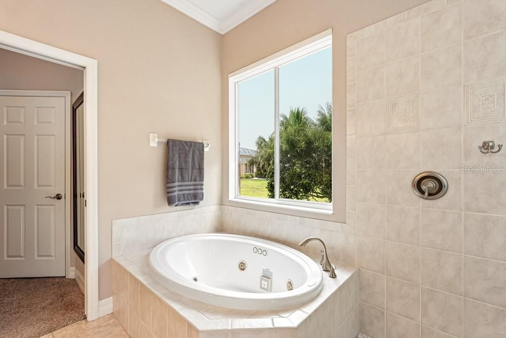 6615 Butlers Crest Drive, Bradenton, FL 34203 Photo