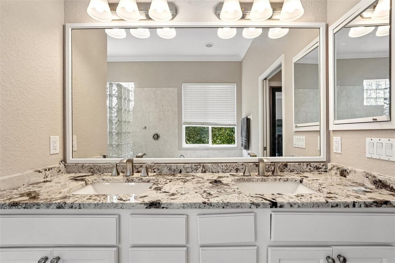 6615 Butlers Crest Drive, Bradenton, FL 34203 Photo