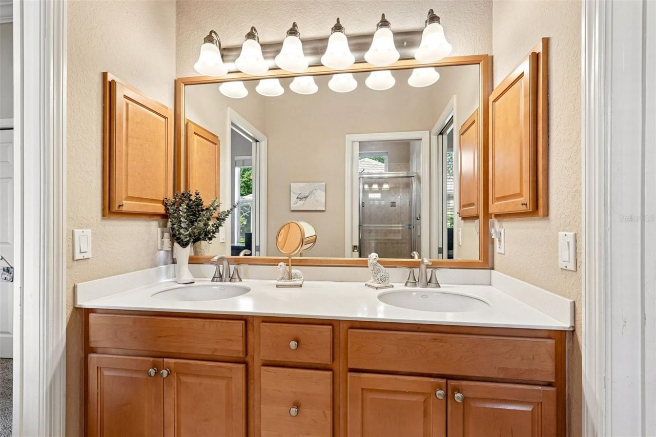 6615 Butlers Crest Drive, Bradenton, FL 34203 Photo