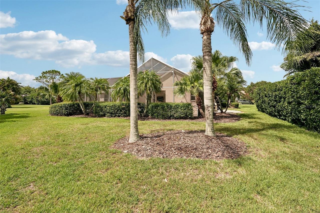 6615 Butlers Crest Drive, Bradenton, FL 34203 Photo