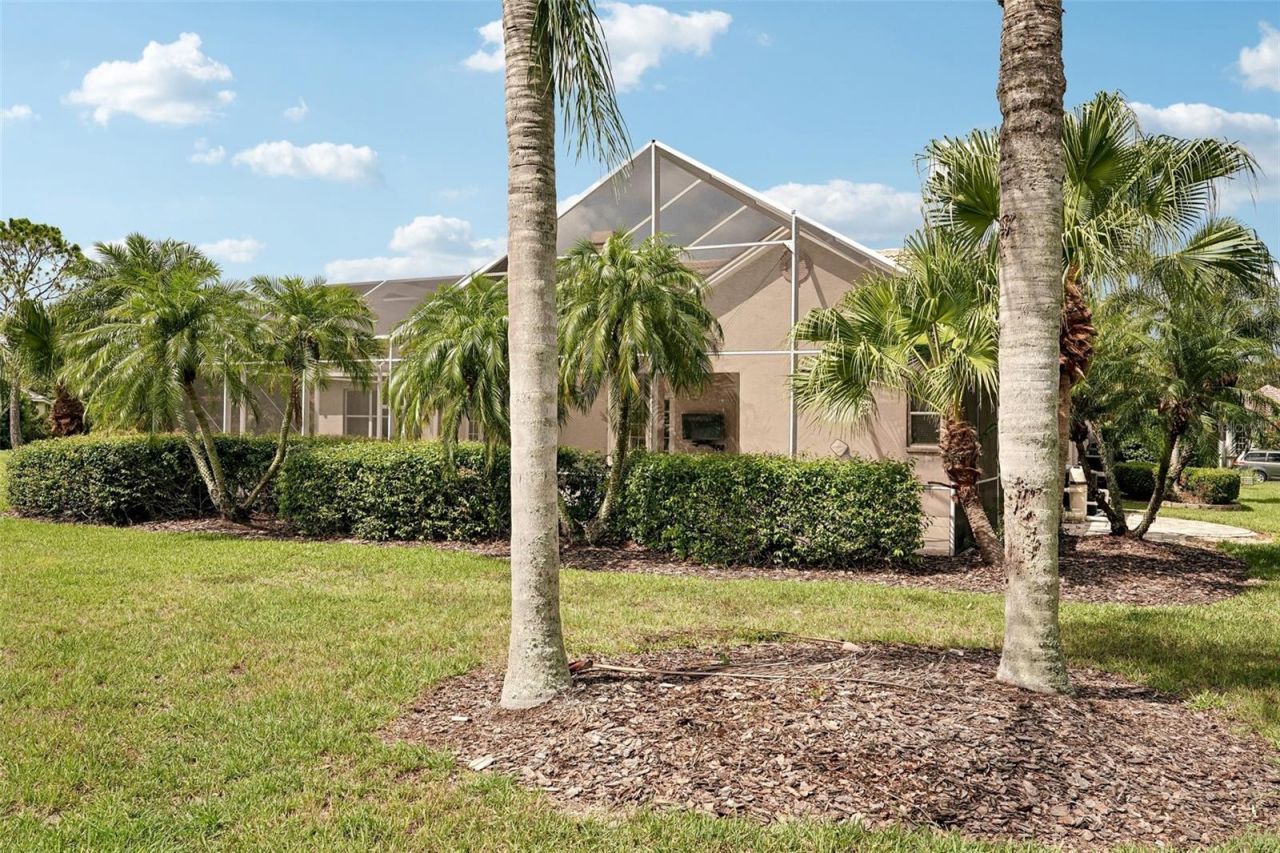 6615 Butlers Crest Drive, Bradenton, FL 34203 Photo