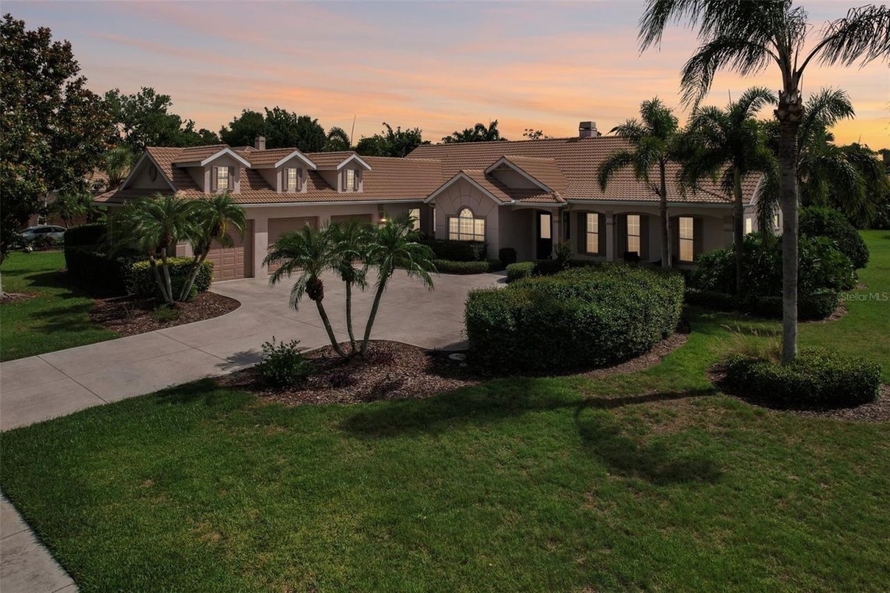 6615 Butlers Crest Drive, Bradenton, FL 34203 Photo