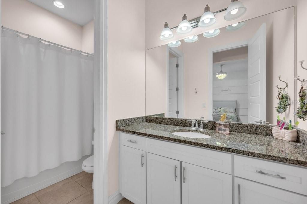 5201 Alafia Falls Drive, Lithia, FL 33547 Photo