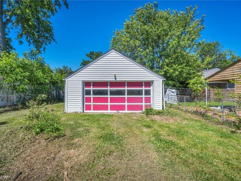718 E 343rd Street, Eastlake, OH 44095 Photo 35